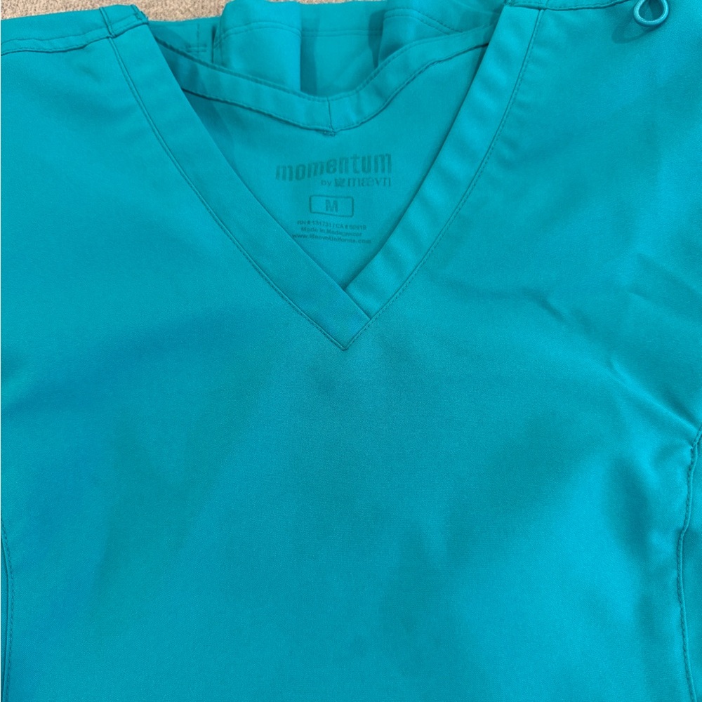 Momentum Women's Teal Scrub Set - Picture 7 of 7